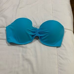⚡️Victoria’s Secret strapless bikini top⚡️